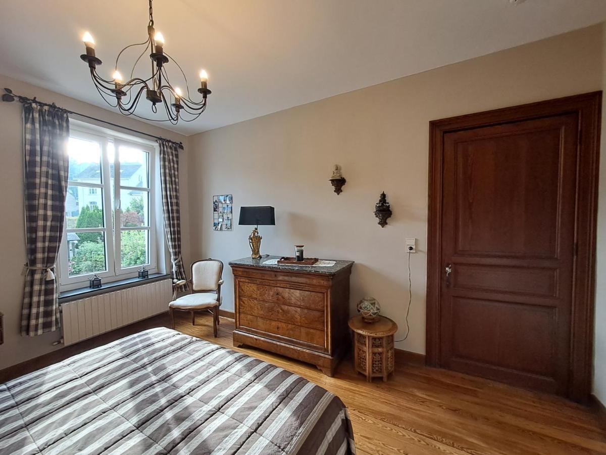 Gite L'Hote-Antique Bouillon Exterior foto